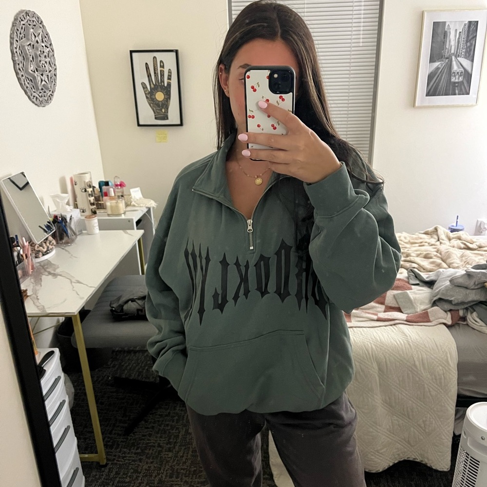 H&M Brooklyn Quarter Zip